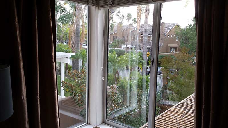 Picture of window after window cleaning in Newport Beach by Blue Coast Window Cleaning Service.